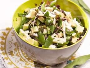 Salat mit grünen Stangenbohnen