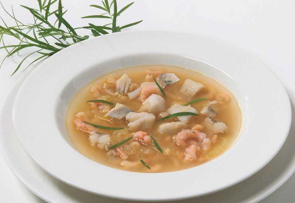 Fischsuppe mit Shrimps und Weißwein