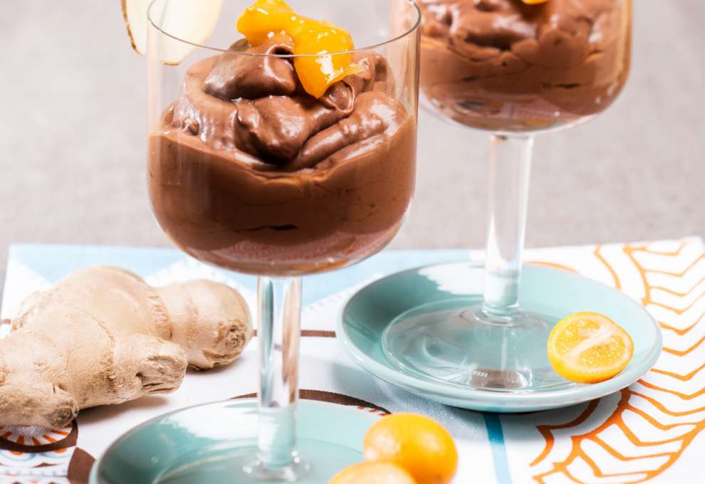 Schokoladecreme mit Kumquat-Ingwer-Ragout